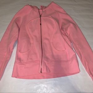 lululemon sweatshirt